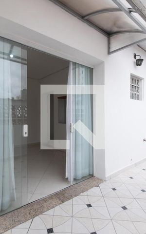 Casa para alugar com 110m², 2 quartos e sem vaga Casa para alugar com 110m², 2 quartos e sem vagavaranda
