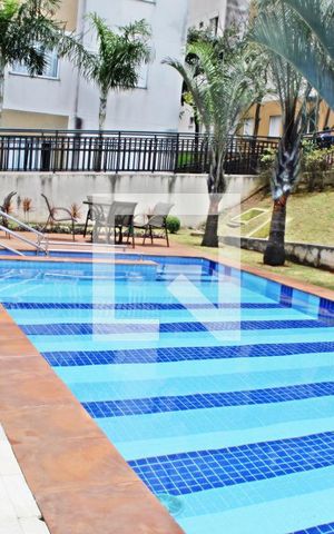 Apartamento para alugar com 49m², 2 quartos e 1 vagaPiscina