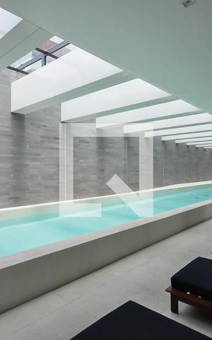 Apartamento à venda com 230m², 4 quartos e 4 vagas Apartamento à venda com 230m², 4 quartos e 4 vagasPiscina 1