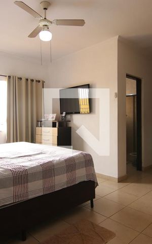 Casa à venda com 170m², 3 quartos e 2 vagasSuíte 1
