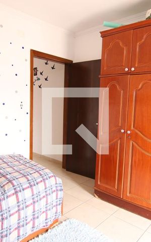 Casa à venda com 170m², 3 quartos e 2 vagasQuarto