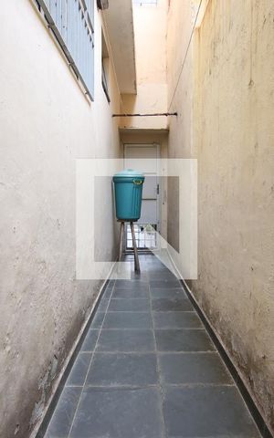Casa à venda com 170m², 3 quartos e 2 vagasCorredor