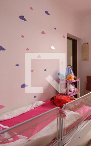 Casa à venda com 170m², 3 quartos e 2 vagasSuíte 2