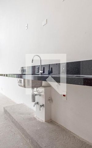 Studio para alugar com 27m², 1 quarto e 1 vaga Studio para alugar com 27m², 1 quarto e 1 vagaStudio