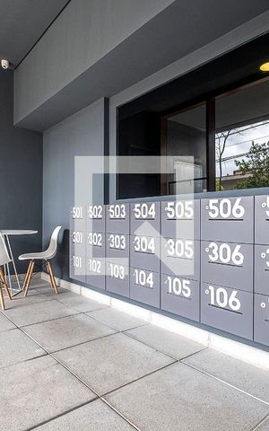 Studio para alugar com 27m², 1 quarto e 1 vaga Studio para alugar com 27m², 1 quarto e 1 vagaHall de Entrada