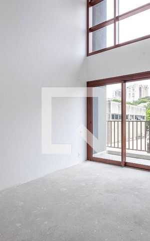Studio para alugar com 27m², 1 quarto e 1 vaga Studio para alugar com 27m², 1 quarto e 1 vagaStudio
