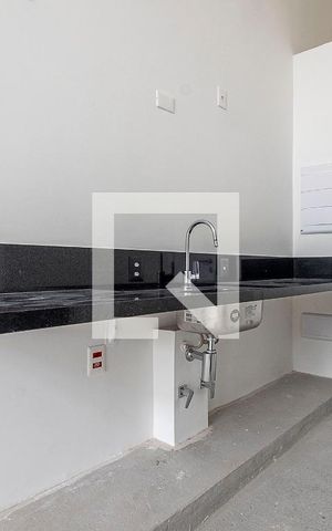 Studio para alugar com 27m², 1 quarto e 1 vaga Studio para alugar com 27m², 1 quarto e 1 vagaStudio