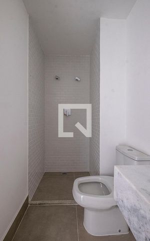 Studio para alugar com 27m², 1 quarto e 1 vaga Studio para alugar com 27m², 1 quarto e 1 vagaBanheiro