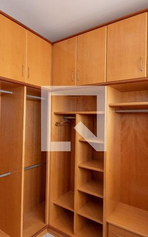 Casa à venda com 308m², 4 quartos e 10 vagas Casa à venda com 308m², 4 quartos e 10 vagasCloset Suite