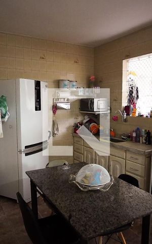 Casa à venda com 360m², 7 quartos e 3 vagas Casa à venda com 360m², 7 quartos e 3 vagasCozinha casa 2