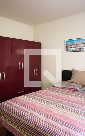 Casa à venda com 360m², 7 quartos e 3 vagas Casa à venda com 360m², 7 quartos e 3 vagasQuarto 1 casa 1