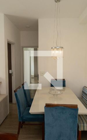 Apartamento para alugar com 70m², 2 quartos e 1 vaga Apartamento para alugar com 70m², 2 quartos e 1 vagaSala