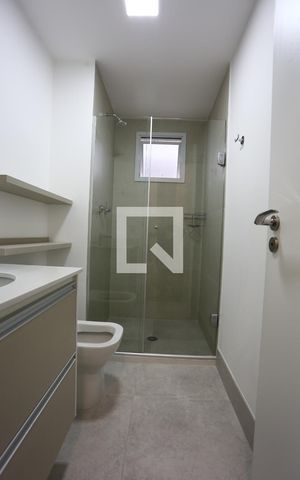 Apartamento à venda com 110m², 3 quartos e 2 vagas Apartamento à venda com 110m², 3 quartos e 2 vagasQuarto 2 - Banheiro
