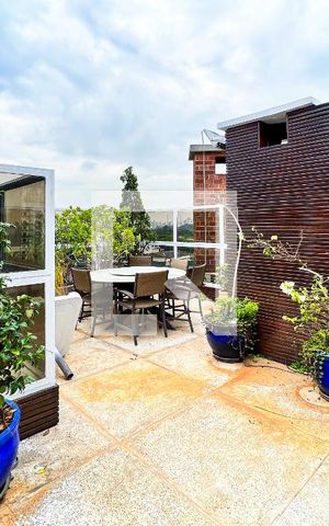 Apartamento à venda com 373m², 3 quartos e 4 vagas Apartamento à venda com 373m², 3 quartos e 4 vagasCobertura
