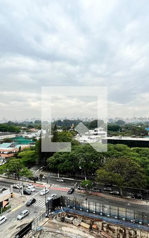 Apartamento à venda com 373m², 3 quartos e 4 vagas Apartamento à venda com 373m², 3 quartos e 4 vagasVista