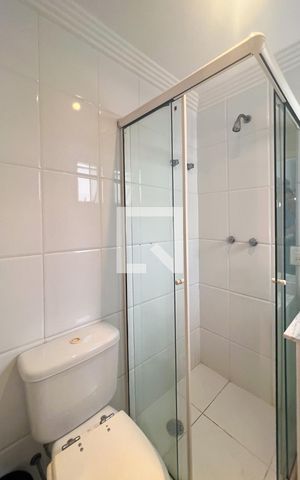 Apartamento à venda com 186m², 4 quartos e 3 vagasBanheiro da Suíte 2