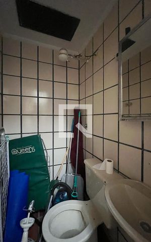 Apartamento à venda com 186m², 4 quartos e 3 vagasBanheiro de Serviço