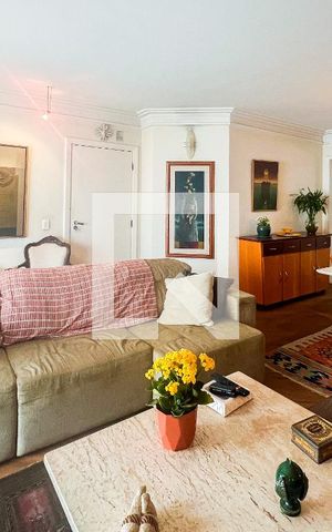 Apartamento à venda com 186m², 4 quartos e 3 vagasSala
