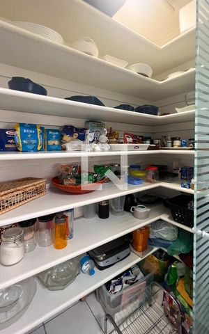 Apartamento à venda com 186m², 4 quartos e 3 vagasCozinha