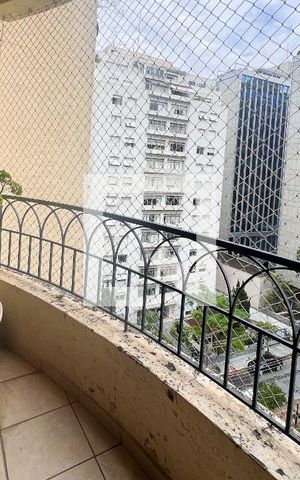 Apartamento à venda com 186m², 4 quartos e 3 vagasSacada