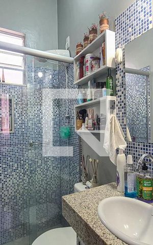 Casa à venda com 80m², 2 quartos e 1 vaga Casa à venda com 80m², 2 quartos e 1 vagaBanheiro da Suíte