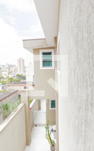 Casa à venda com 360m², 3 quartos e 2 vagas Casa à venda com 360m², 3 quartos e 2 vagasVista da Suíte 2
