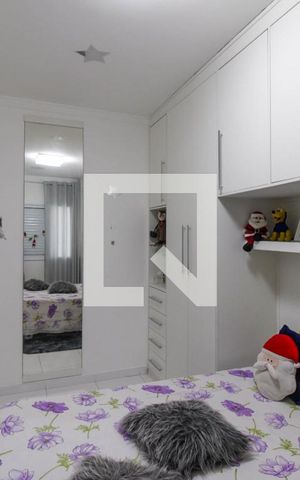 Casa à venda com 320m², 4 quartos e 2 vagas Casa à venda com 320m², 4 quartos e 2 vagasQuarto 2