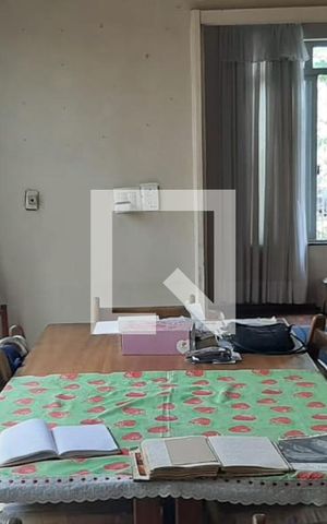 Casa à venda com 170m², 3 quartos e 2 vagas