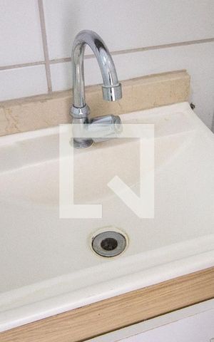Apartamento para alugar com 47m², 2 quartos e 1 vagaPia-banheiro