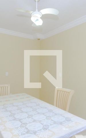Casa à venda com 300m², 3 quartos e 2 vagasCopa