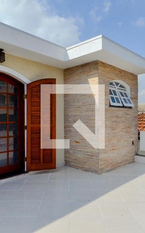 Casa à venda com 300m², 3 quartos e 2 vagasVaranda da Suíte 2