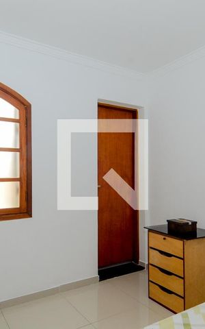 Casa à venda com 300m², 3 quartos e 2 vagasSuíte 1