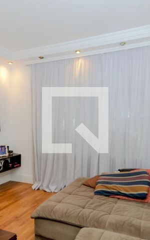 Casa à venda com 300m², 3 quartos e 2 vagasSala