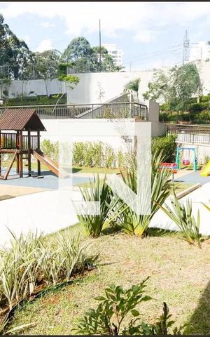 Apartamento para alugar com 48m², 2 quartos e 1 vaga Apartamento para alugar com 48m², 2 quartos e 1 vagaÁrea comum - Playground