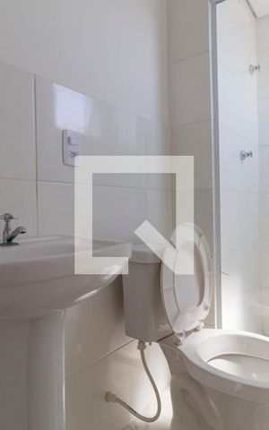 Apartamento à venda com 44m², 2 quartos e sem vaga Apartamento à venda com 44m², 2 quartos e sem vagaBanheiro