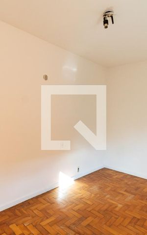 Casa à venda com 180m², 3 quartos e 2 vagas Casa à venda com 180m², 3 quartos e 2 vagasQuarto 2