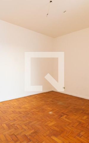 Casa à venda com 180m², 3 quartos e 2 vagas Casa à venda com 180m², 3 quartos e 2 vagasQuarto 3