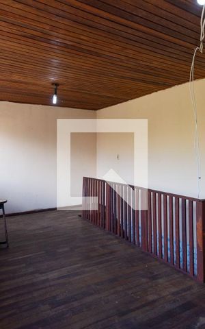 Casa à venda com 280m², 4 quartos e 8 vagasSalão de Festas