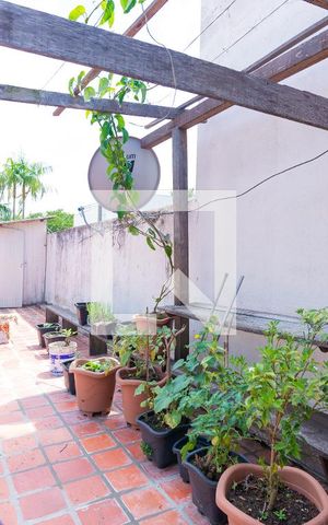 Casa à venda com 280m², 4 quartos e 8 vagasTerraço