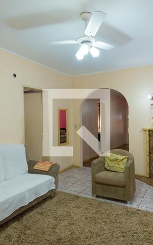 Casa à venda com 280m², 4 quartos e 8 vagasSala 1
