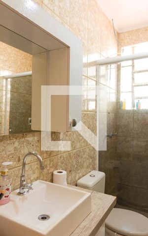 Casa à venda com 280m², 4 quartos e 8 vagasBanheiro 3