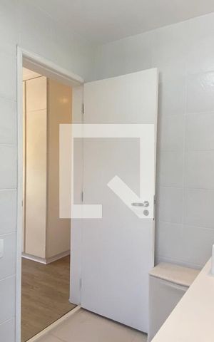 Casa de condomínio à venda com 450m², 4 quartos e 4 vagasBanheiro da Suíte 2
