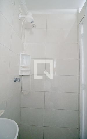 Apartamento à venda com 80m², 3 quartos e 1 vaga Apartamento à venda com 80m², 3 quartos e 1 vagaBanheiro de serviço