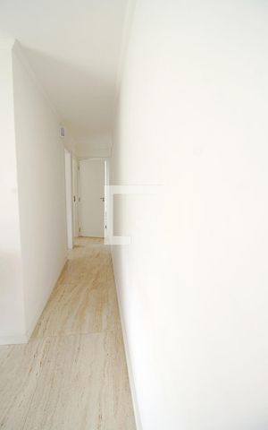 Apartamento à venda com 80m², 3 quartos e 1 vaga Apartamento à venda com 80m², 3 quartos e 1 vagaCorredor