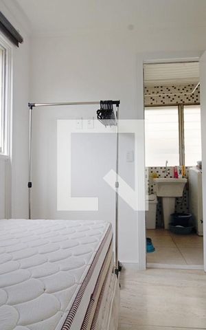 Apartamento à venda com 80m², 3 quartos e 1 vaga Apartamento à venda com 80m², 3 quartos e 1 vagaQuarto de Serviço