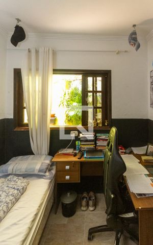 Casa à venda com 140m², 2 quartos e 1 vaga Casa à venda com 140m², 2 quartos e 1 vagaQuarto