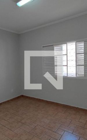 Casa para alugar com 355m², 4 quartos e 6 vagasQuarto 2