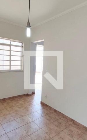 Casa para alugar com 355m², 4 quartos e 6 vagasSala Edicula 