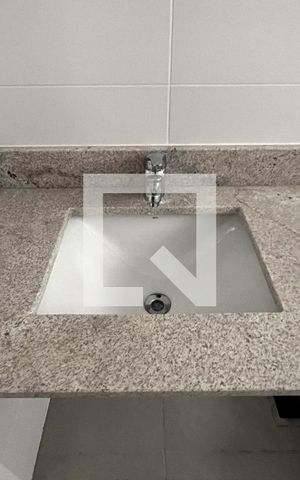 Apartamento para alugar com 66m², 2 quartos e 1 vagaBanheiro Social