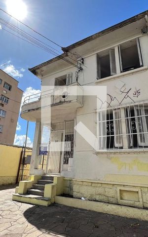 Casa à venda com 500m², 3 quartos e 4 vagasFachada